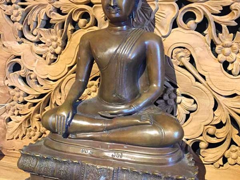 bronze-boudha